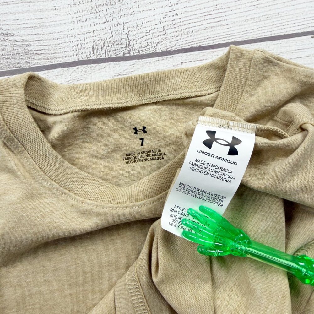 Under Armour Boys Long Sleeve Shirt Tan Graphic Baseball Tee NWT 7 - Picture 2 of 3